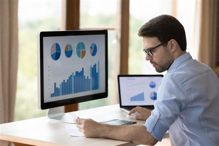 A person Using Power BI for Data Management in a computer screen