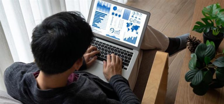 Zoho Analytics Features